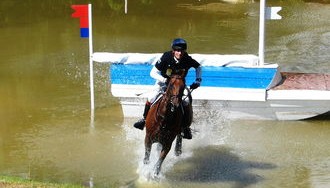 ayx体育-国际马术盛会中国骑手再创新高，中国马术骑手证