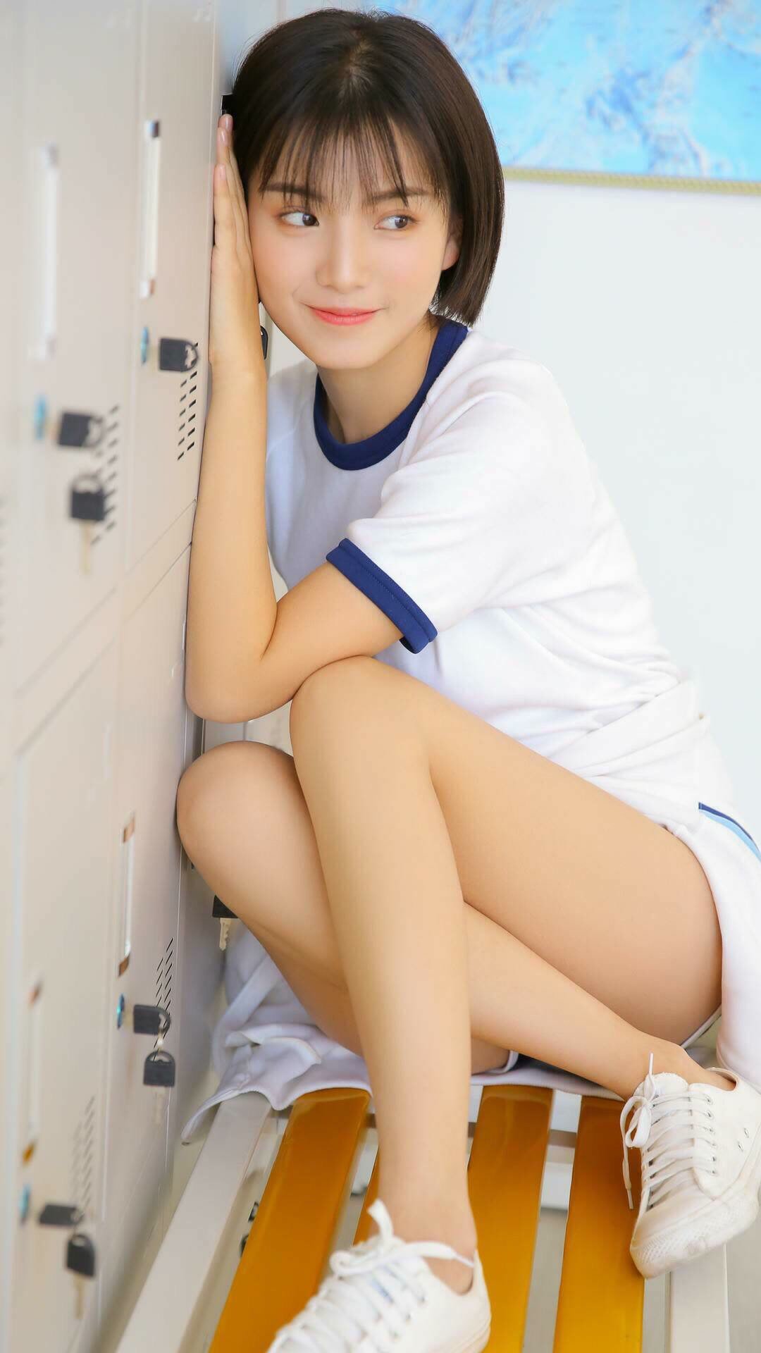 爱游戏 电竞-皇家社会传控细腻突破防线密集，皇家社会在哪