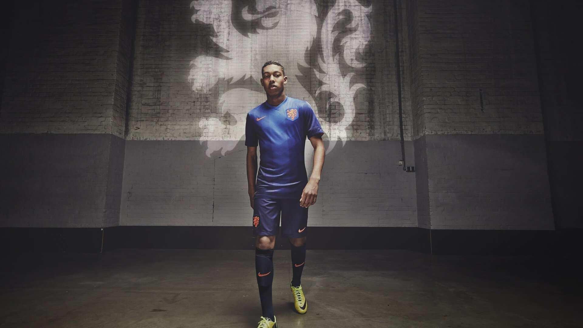 足球青训基地扩建推进区域梯队整合,足球青训梯队试训