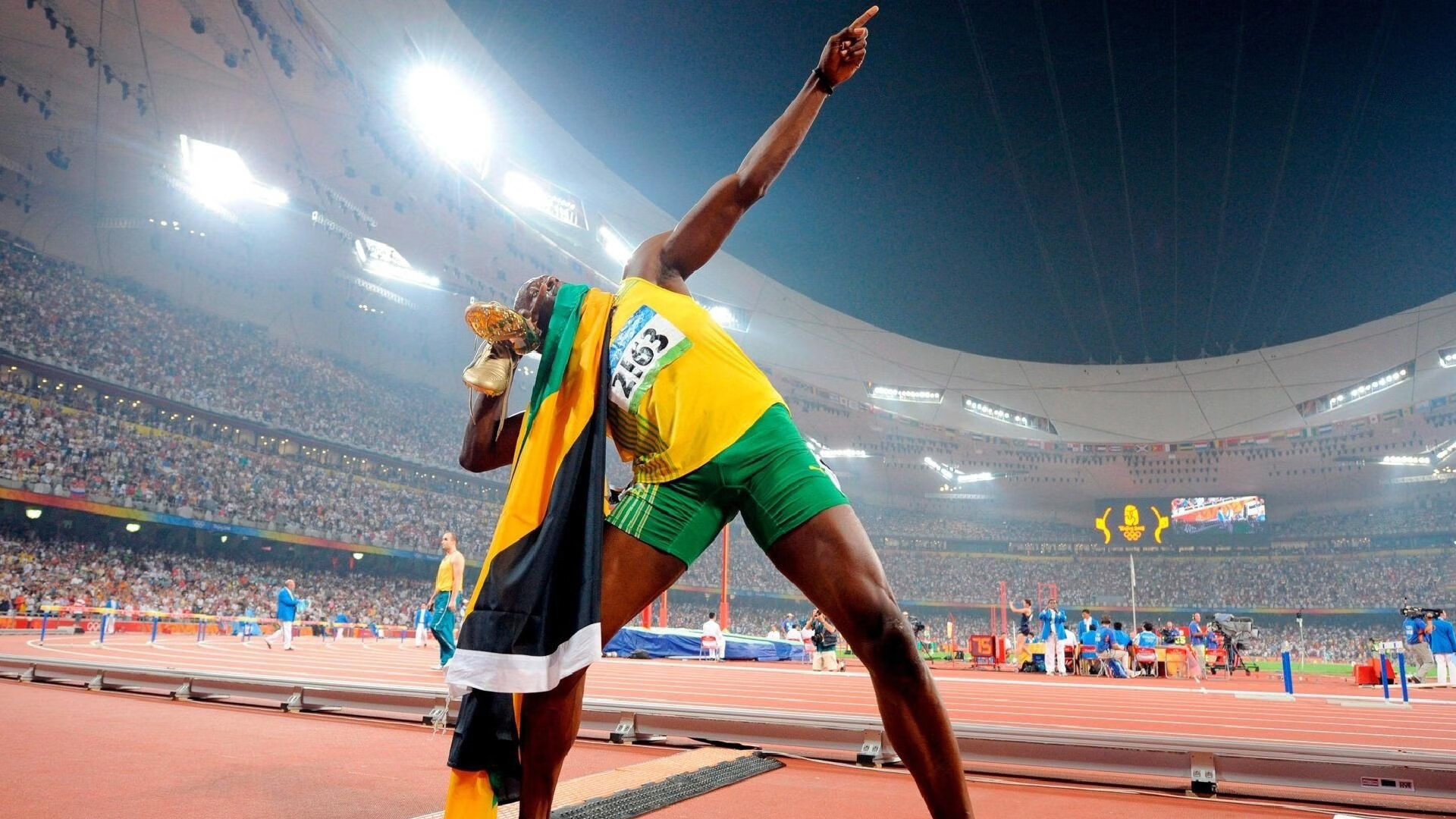 花样滑冰项目鼓励原创动作激发青年创意，花样滑冰运动会